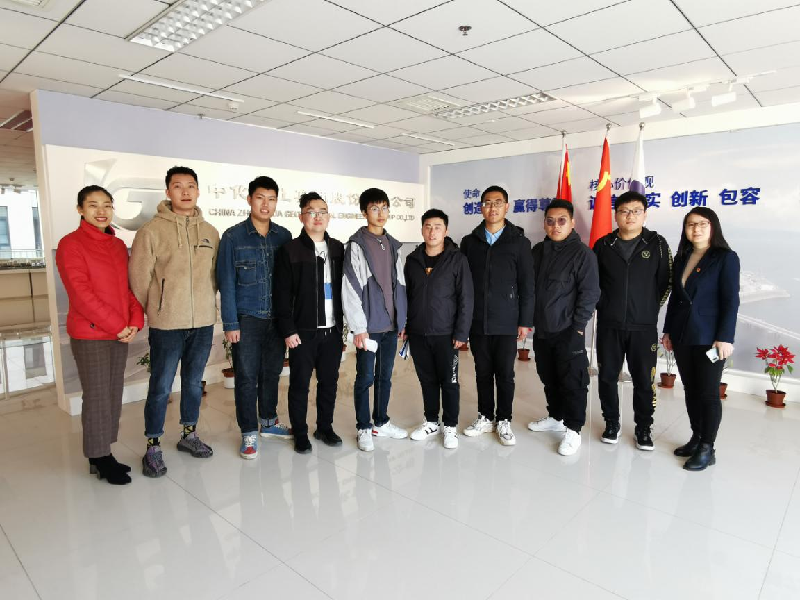 1703486638205612.png 图片1.png